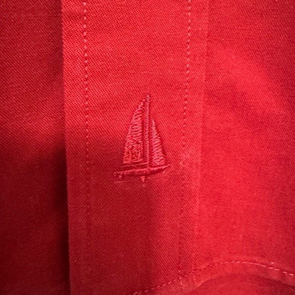 Nordstrom’s XXL button down wrinkle free in burgundy - Picture 8 of 8
